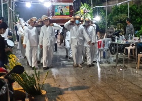 Tang lễ: Bà ANÊ